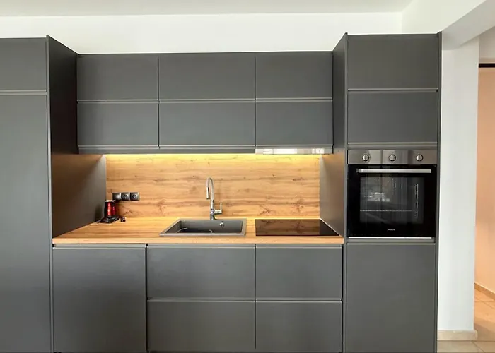 View δύο υπνοδωματιων Loukissia